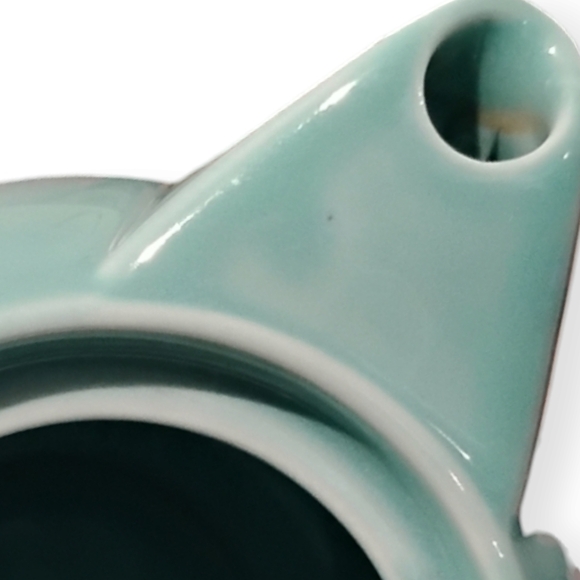 BeeHouse Turquoise Ceramic Teapot with Blue Lid - Picture 3 of 7